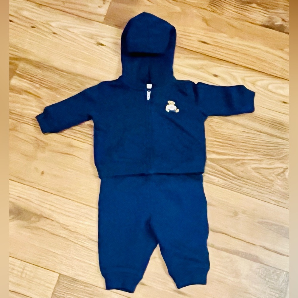 Ralph Lauren’s Polo Bear Hoodie & Pants Set for Baby boy Size 3M